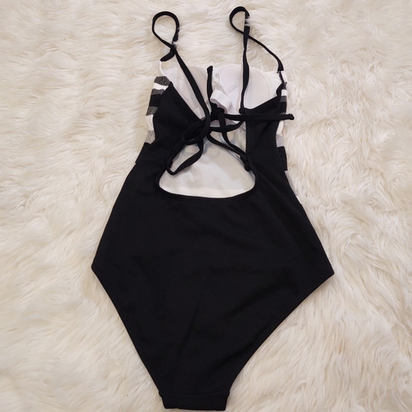 Kona Sol Striped One-Piece Swimsuit - Picture 4 of 6